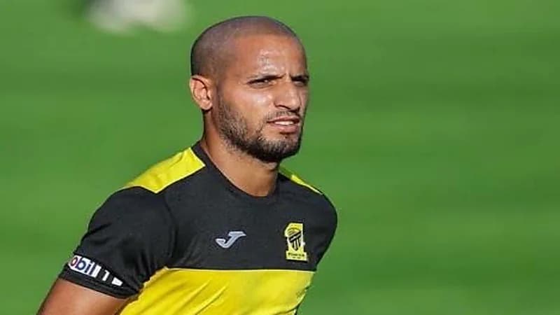 سبب تأجيل الاتحاد البت في ملف تجديد كريم الأحمدي