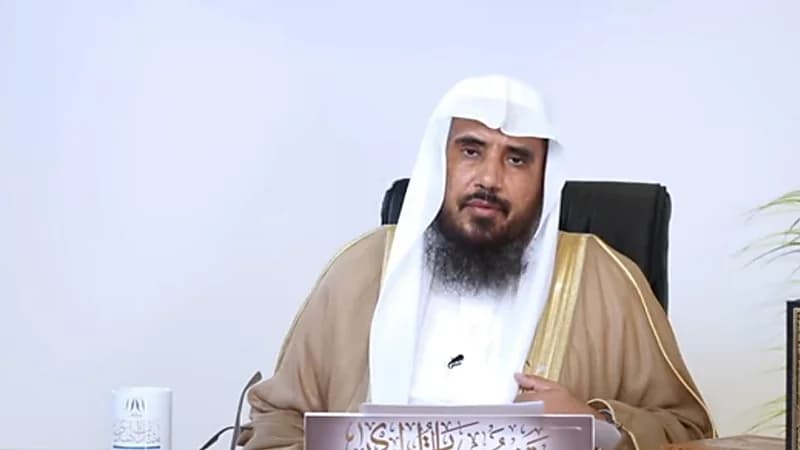 بالفيديو.. "الخثلان" يوضح هل طلب الدعاء من الفقير يُذهب أجر الصدقة