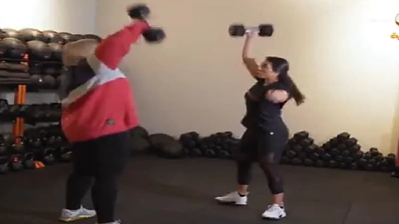 بالفيديو .. قصة فتاة رفعت الأثقال وأبدعت في ريادة الأعمال بالمجال الرياضي
