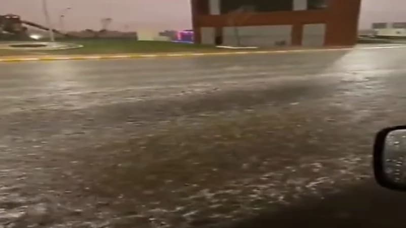 شاهد.. أمطار غزيرة مصحوبة بزخات برد على طريف