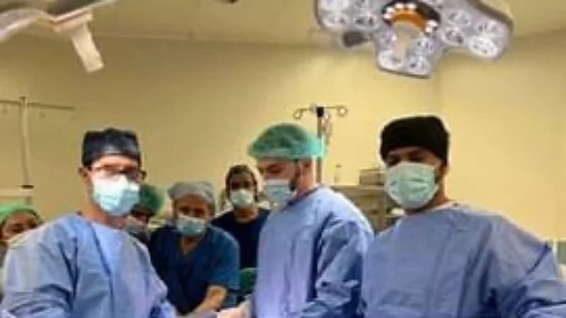 أطباء ينقذون حياة شخص أصيب بطلق ناري في حائل