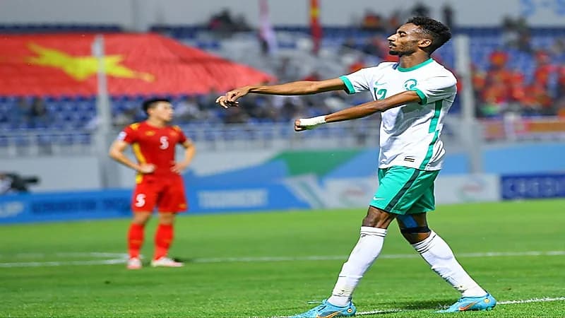 بالفيديو .. الأخضر الأولمبي يتأهّل لنصف نهائي آسيا