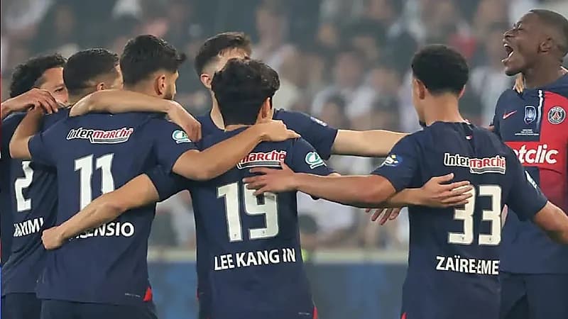 الاتحاد يفاوض ثنائي باريس سان جيرمان ومانشستر يونايتد