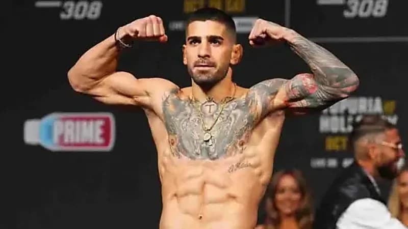 بعد انتقاده .. بطل للفنون القتالية يحرج رونالدو