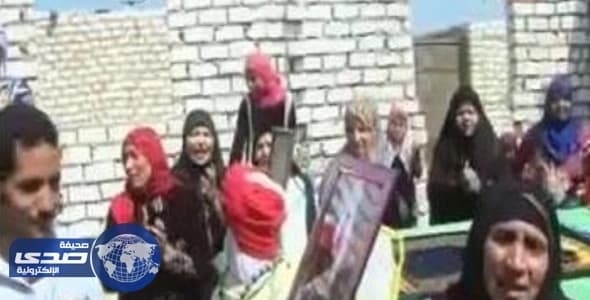 يستخرجون جثته ويشيعونه مرة أخرى بالطبول بعد دفنه بـ 73 يومًا.. والسبب رؤيا!