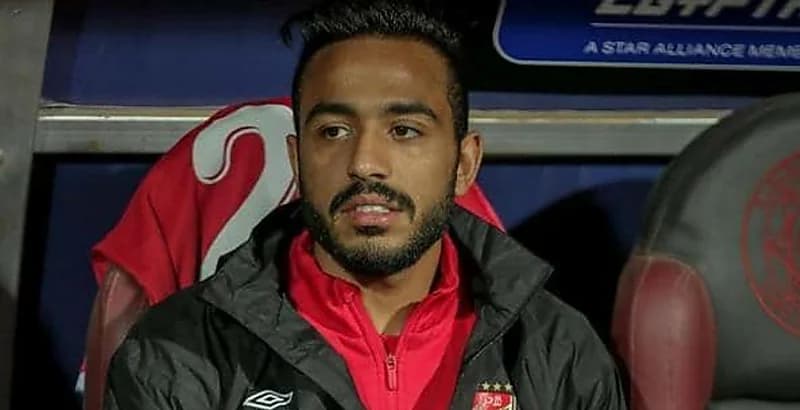 كهربا يتعرض لحادث مروري تسبب في تحطم سيارته الخاصة