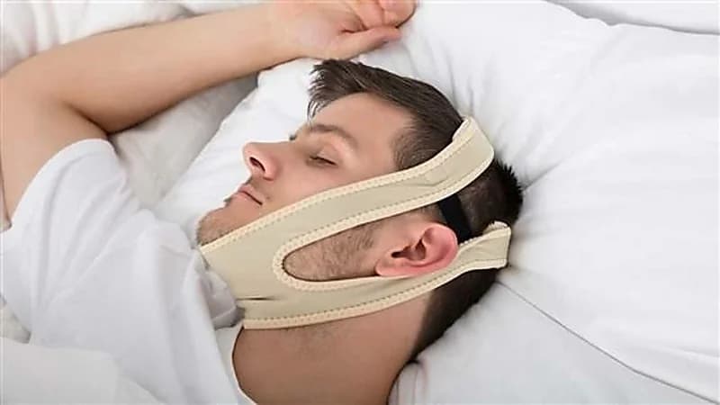 زعيم كوريا الشمالية يعاقب المعتقلين بسبب الشخير