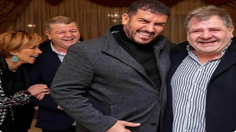 الذهبي يعلق على الجدل المثار بشأن صورته مع زوج طليقته أصالة