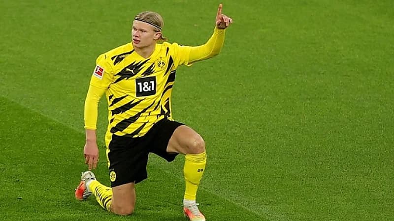 هالاند يعلنها ويقترب من مدريد ويرفض عرض السيتي