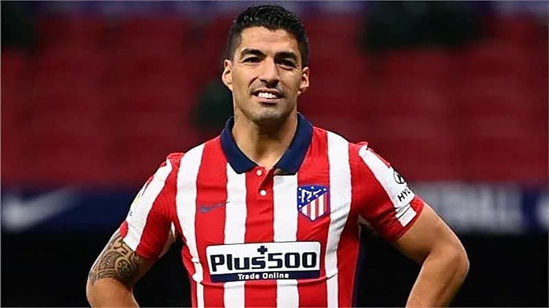 الشباب يرغب في التعاقد مع سواريز