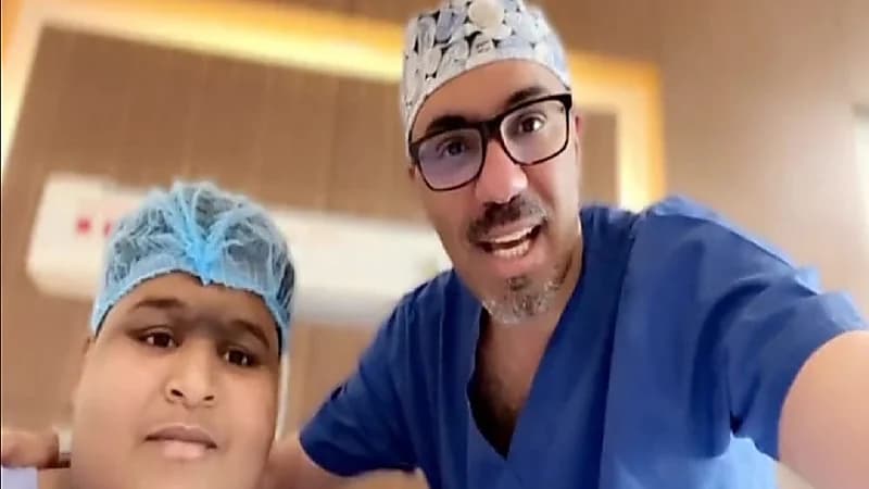 شاهد.. نجاح عملية التكميم لمريض السمنة الشاب حامد فرج