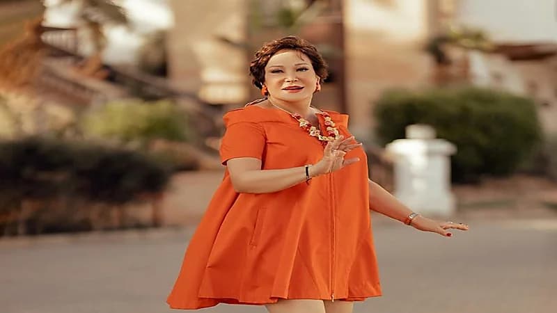 لبلبة ترد على منتقدي ظهورها بملابس رقص