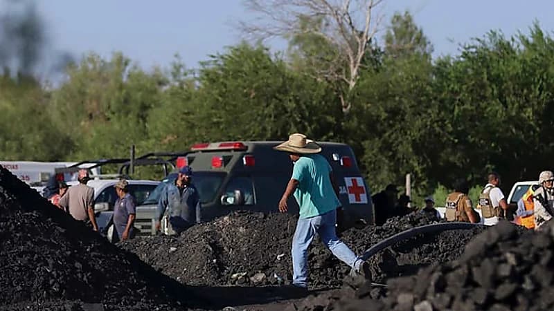 المكسيك: إنقاذ عشرة عمال عالقين في منجم للفحم بعد انهياره