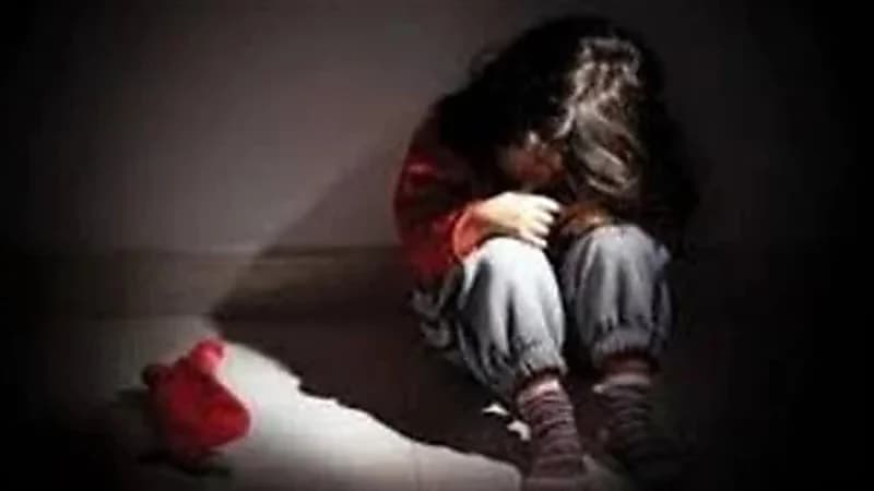 تفاصيل صادمة بشأن طفل هتك عرض صغيرة