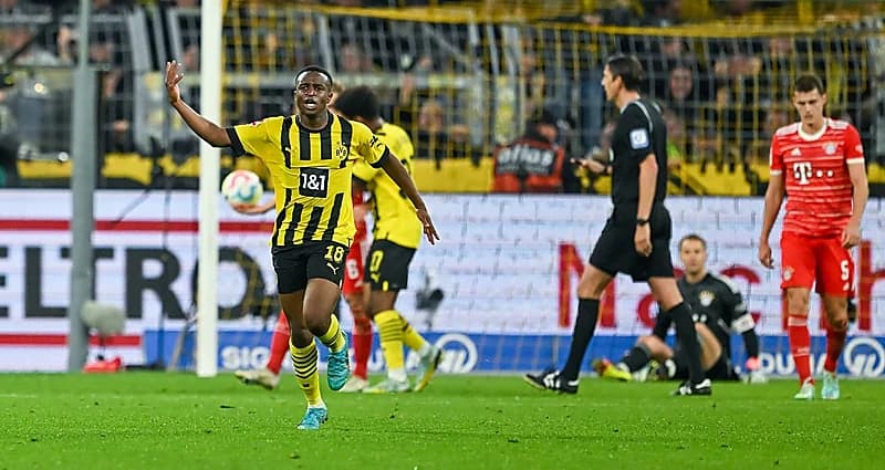 تعادل مثير لدورتموند أمام بايرن ميونخ