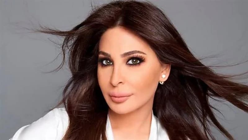 شاهد.. إطلالة جذابة للفنانة إليسا تخطف أنظار جمهورها