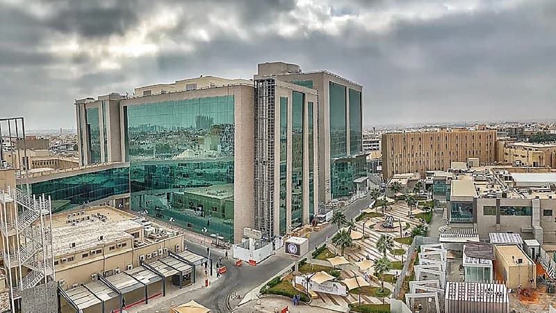 "سعود الطبية" تعلن وظائف شاغرة