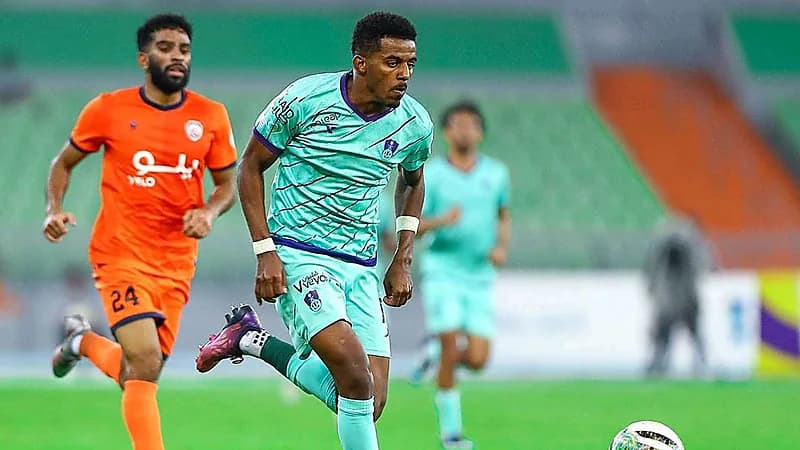 الأهلي يتعادل أمام الساحل في دوري يلو