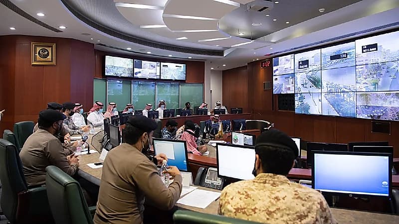 إدارة الأزمات تحذر من حالة مطرية على جدة بدءاً من الليلة