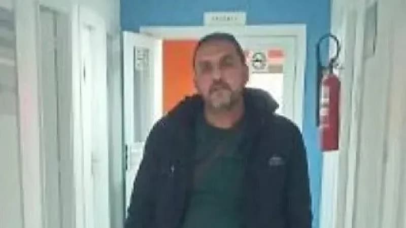 بالصور.. استخراج بقايا سكين علقت في ظهر شاب 26 عاماً