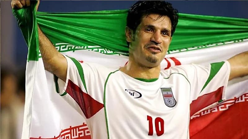 الأسطورة الإيراني علي دائي ممنوع من السفر لحفل "فيفا"