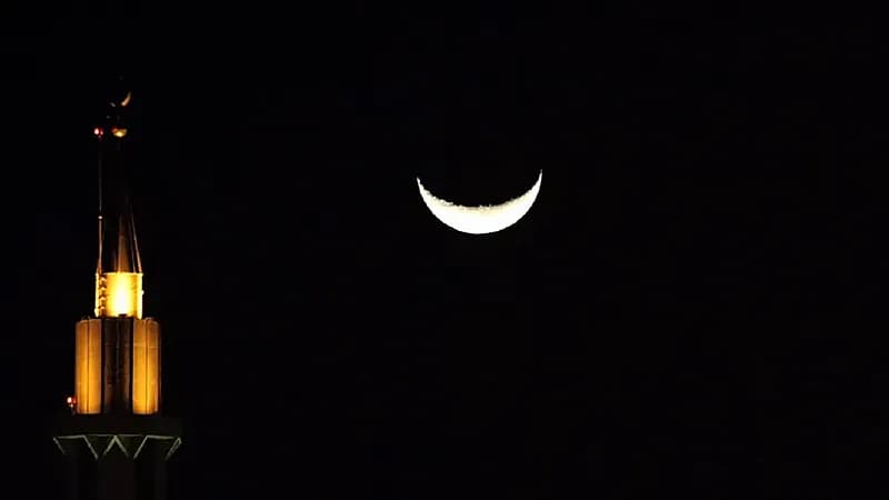 الخميس أول أيام رمضان في ماليزيا وأندونيسيا