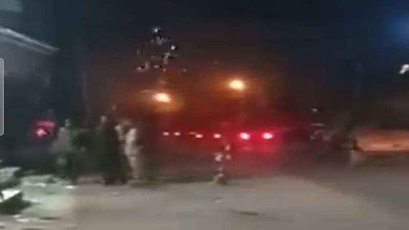 شاهد.. احتفالات بسيطرة الجيش السوداني على مبنى الإذاعة والتلفزيون