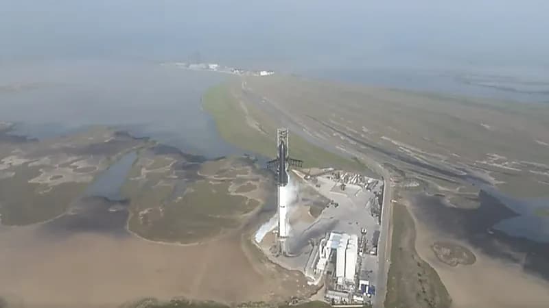 لحظة إطلاق أقوى صاروخ في تاريخ البشرية