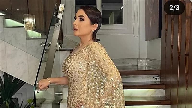 شاهد..روچينا تفاجئ جمهورها بإطلالة جذابة