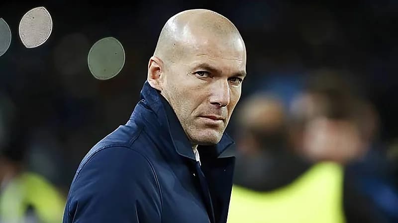 شرط وحيد يفصل زيدان عن تدريب النصر