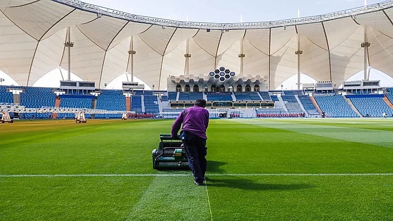 استمرار ملعب الدرة في احتضان المباريات