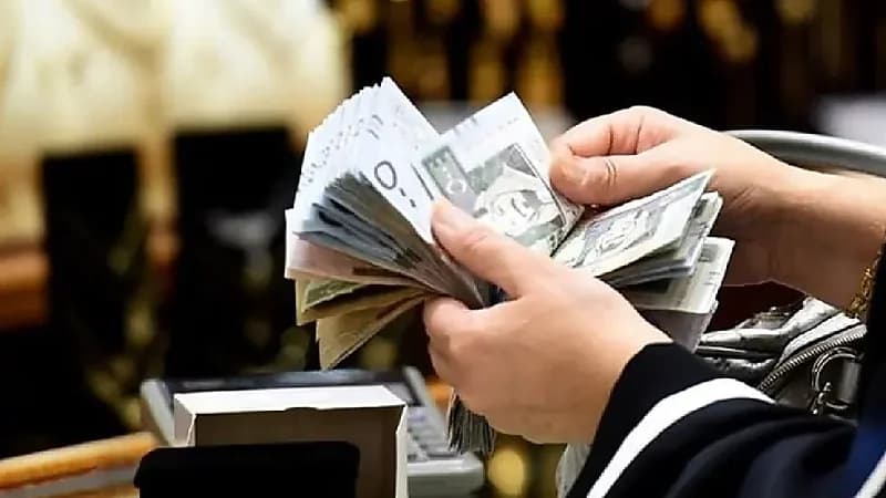 خبير : مشاركة البيانات قد توقعك بجريمة غسل الأموال