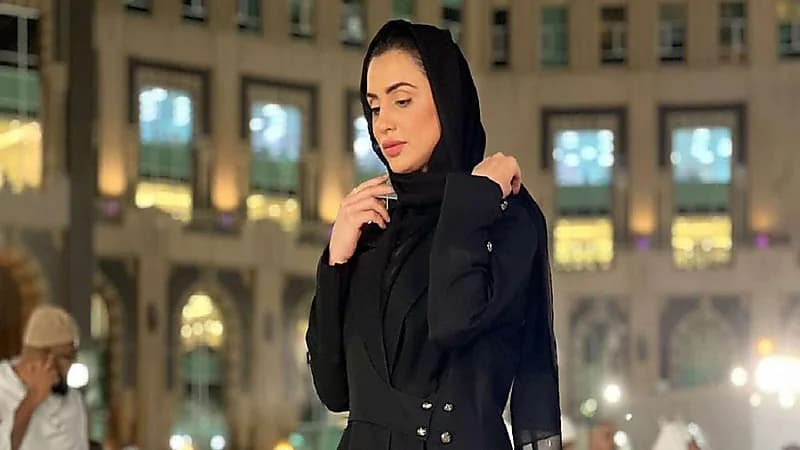 إلهام العريني تستعد لتغطية موسم الحج على قناة MBC