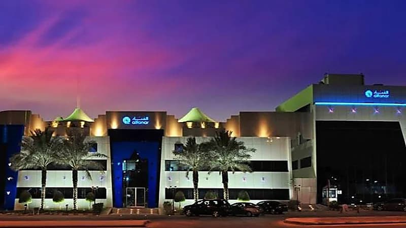 شركة الفنار توفر وظائف إدارية وهندسية شاغرة