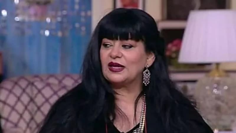 موقف مرعب لفريدة سيف النصر مع معجبة