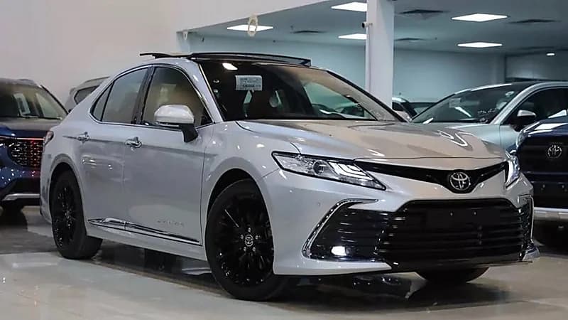 مواصفات وأسعار تويوتا كامري 2024