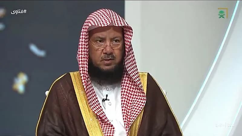 حكم بيع أو نقل وقف قديم يحتاج ترميم إلى مكان آخر للاستفادة من ريعه؟ "السليمان" يجيب..فيديو