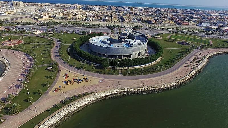 لقطات من استئناف العمل في مشروع إنشاء متحف الدمام الإقليمي.. صور