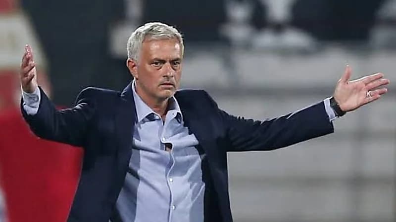 مورينيو يقترب من دوري روشن