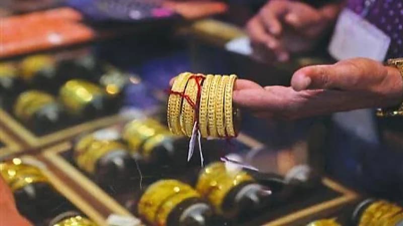 متضرر من الاستثمار الوهمي في الذهب: طلب مني المحتال تحويل ألف ريال ولم يتواصل معي .. فيديو