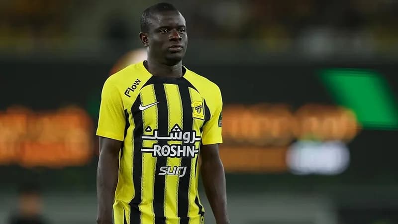 كانتي : كنت أجمع القمامة قبل أن أصبح بطلًا مشهورًا