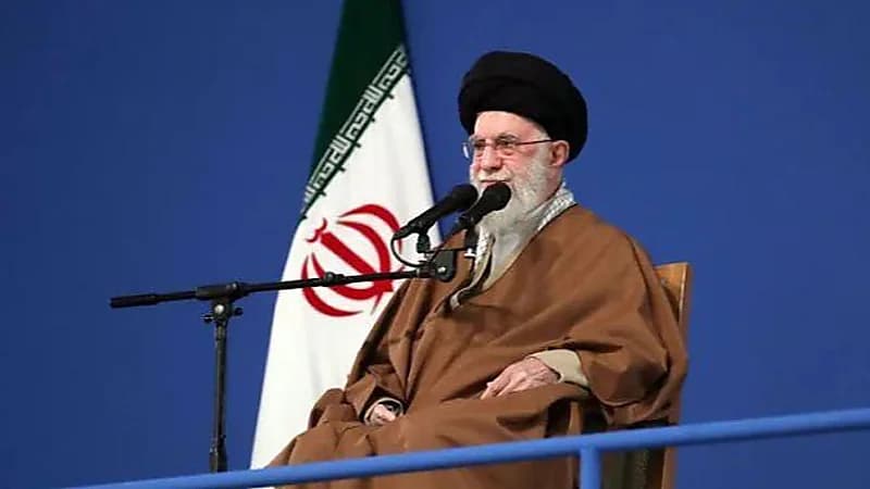 خامنئي يضع القوات المسلحة الإيرانية في حالة تأهب قصوى