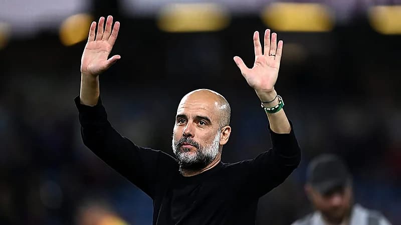 غوراديولا: أنا محظوظ لعدم رحيلي