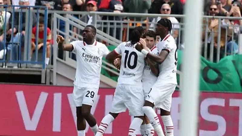 ميلان يفوز على فينيسيا