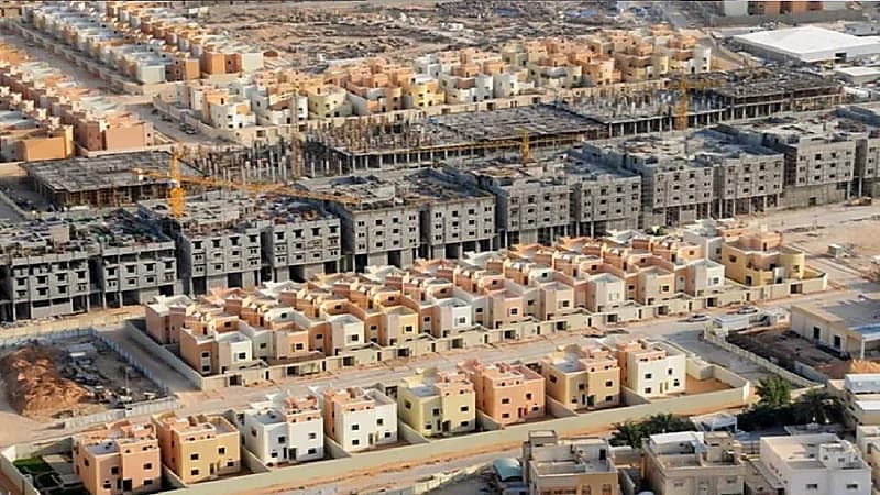 الطويل: الوحدات السكنية بمشاريع الوزارة حصرية لمدة 4 أشهر لمستفيدي الدعم