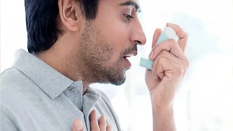 استشاري يكشف عن مسببات ومهيجات الربو.. فيديو