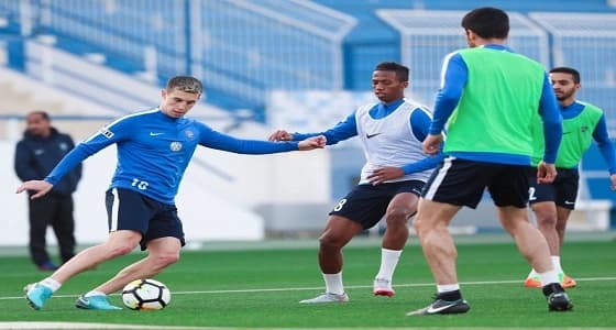 بالصور.. الهلال يستعد للقاء القادسية في كأس الملك