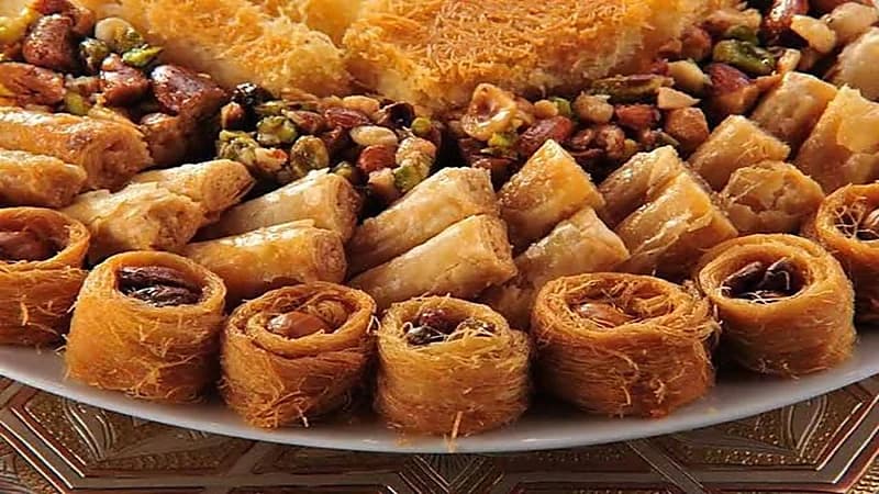 الصحة الخليجي يكشف عن الحد المسموح به في تناول السكريات خلال رمضان