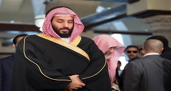 بالصور.. ولي العهد يصلي في الجامع الأزهر قبل مغادرته