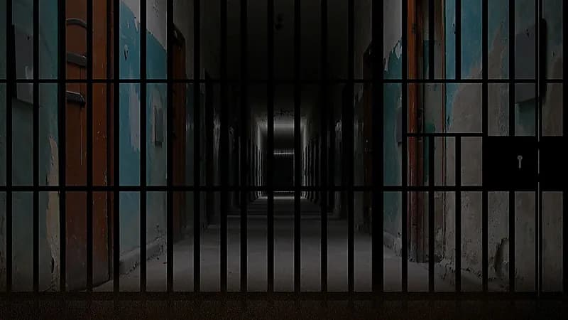 حكم قضائي بسجن والدي راقصة باليه مراهقة بسبب تجويعها